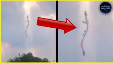 Algo ASSUSTADOR foi filmado no céu! 10 Algo ASSUSTADOR foi filmado no céu!