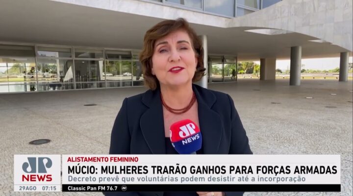 Múcio diz que mulheres trarão ganhos para Forças Armadas