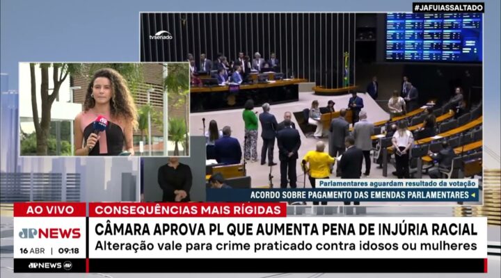 Câmara aprova PL que aumenta pena de injúria racial a idosas e mulheres