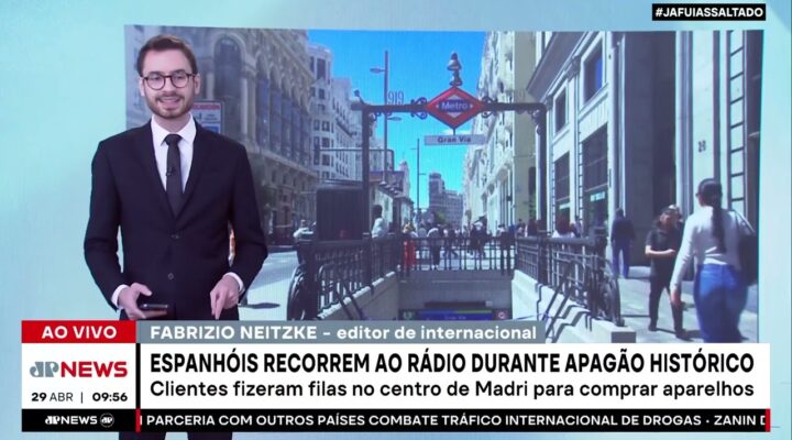 Espanhóis recorrem ao rádio de pilha durante apagão histórico