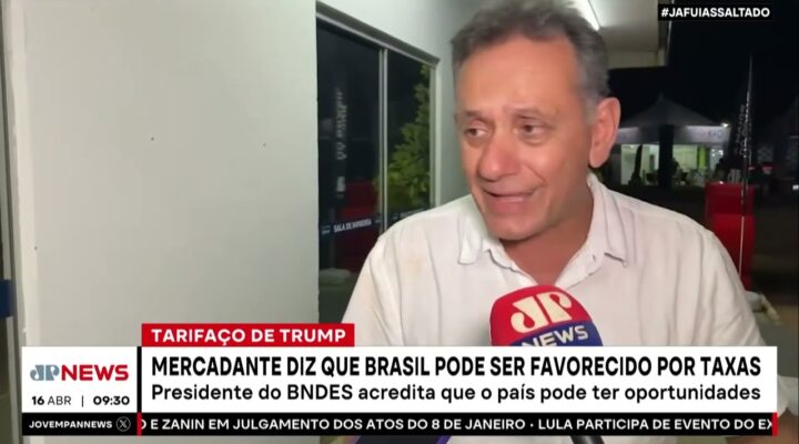 Mercadante diz que Brasil pode ser favorecido por tarifaço de Trump
