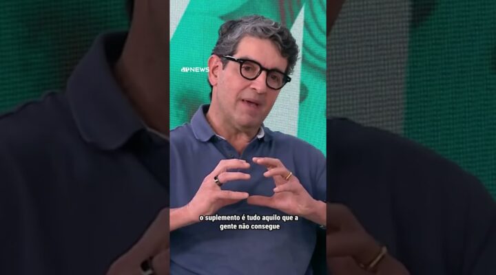 Você sabia que água é suplemento alimentar? Especialista explica #shorts